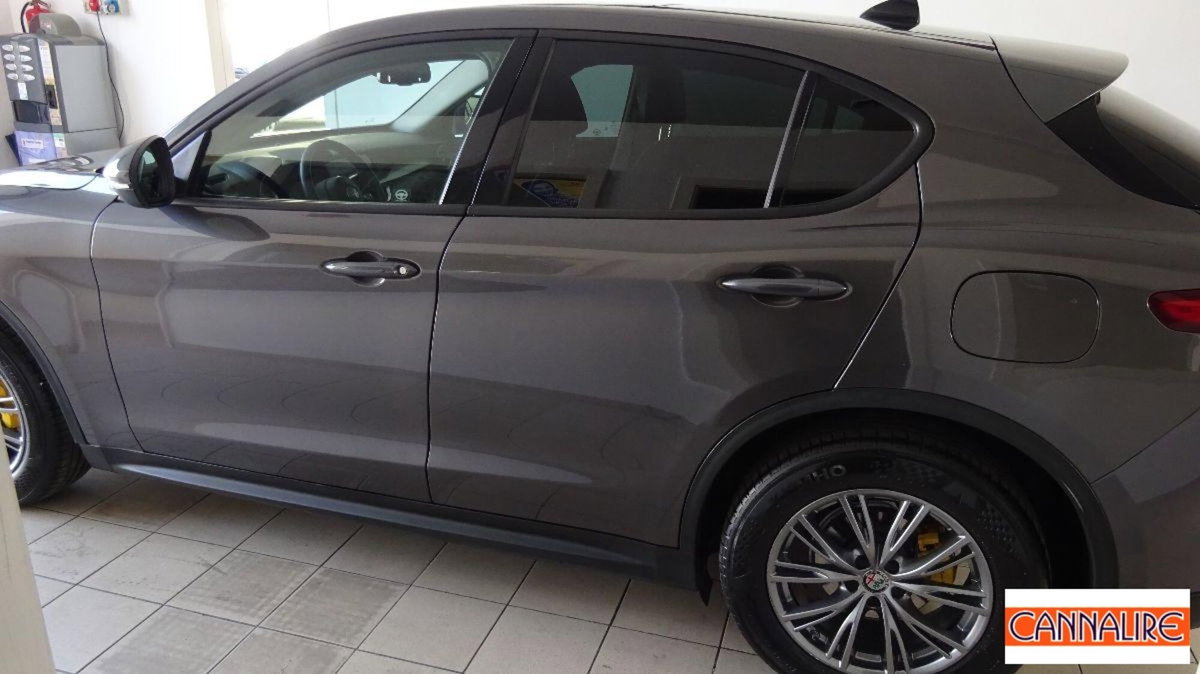 Alfa Romeo Stelvio Stelvio 2.2 Turbodiesel 210 CV AT8 Q4 Veloce Tì (9)